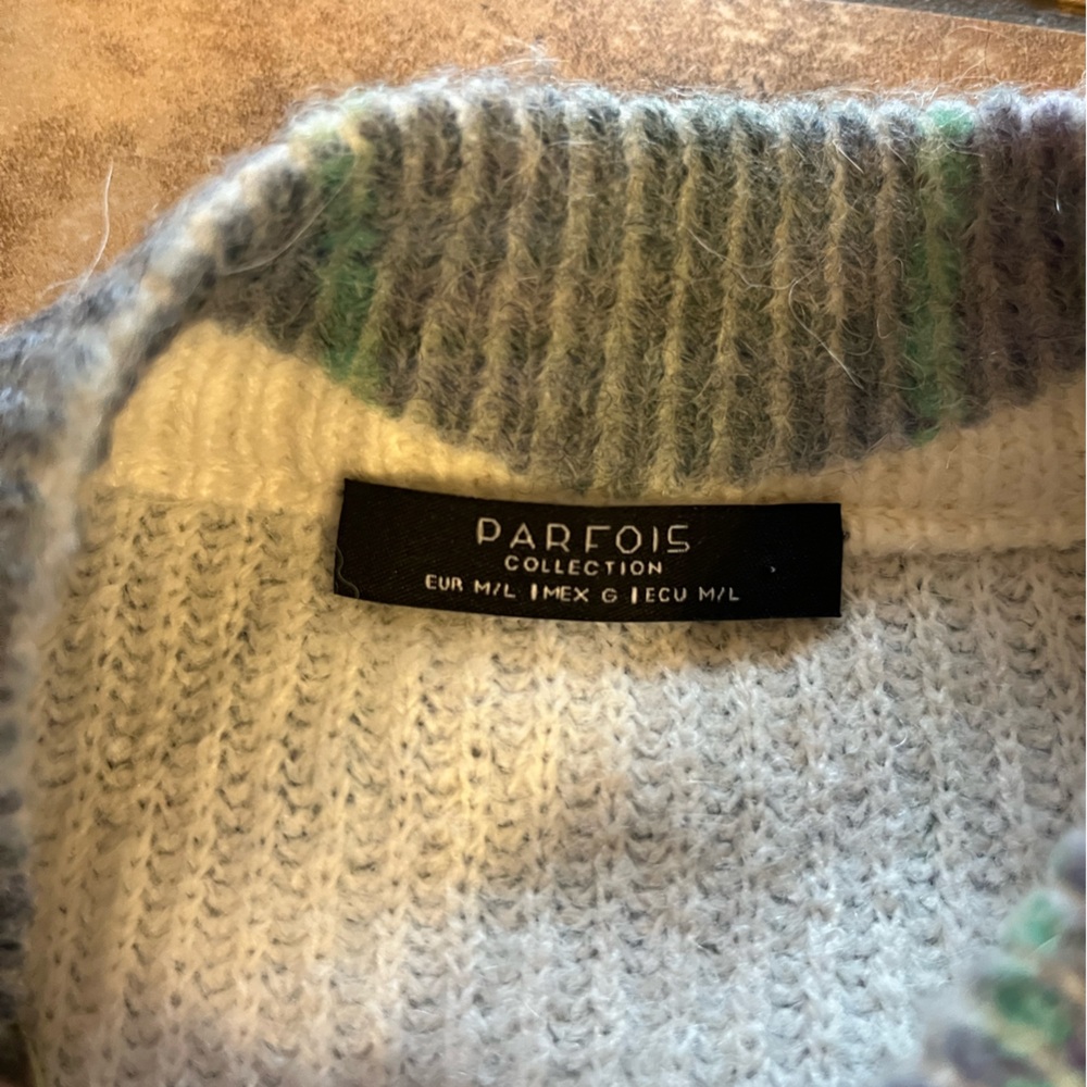PARFOIS striped knit sweater, multi-color design
ribbed texture round neckline - Picture 5 of 13